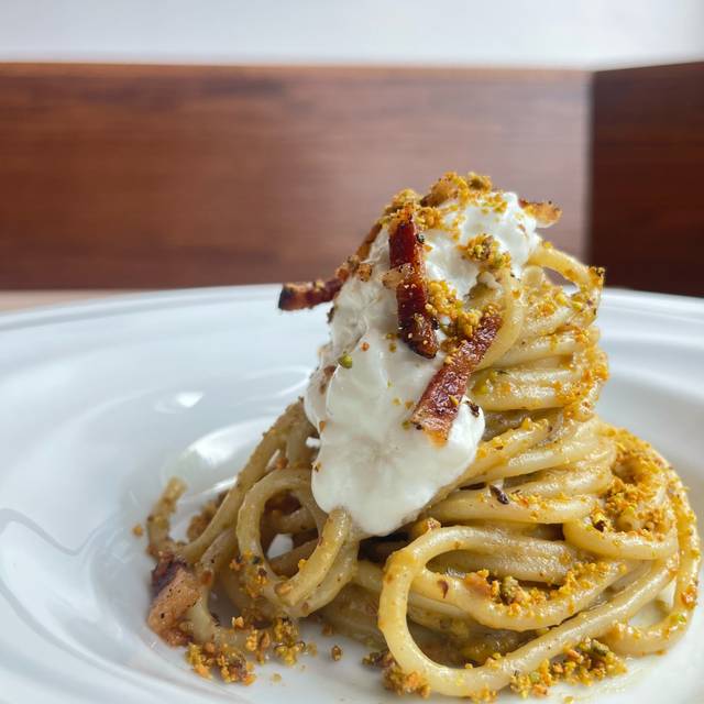 Pelino’s Pasta signature dishes Cacio e PepeGnocchi al PestoTagliatelle al Ragu
